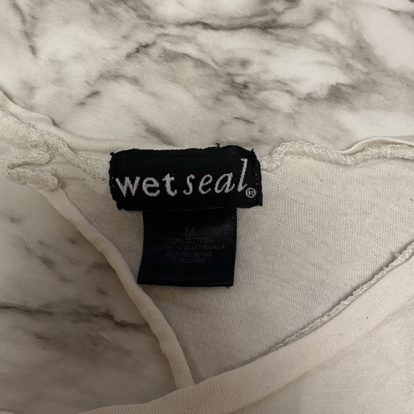 Backless Cali Tank Top - Picture 3 of 3